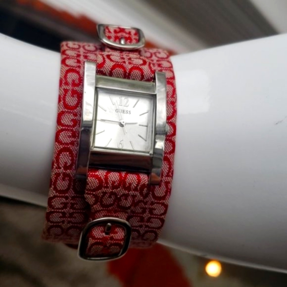 GUESS Interchangeable Bands Women's Watch